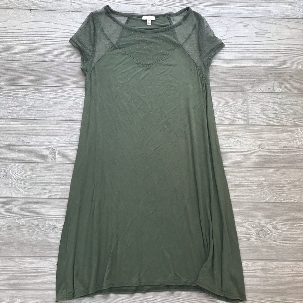 Green with sheer sleeve shift dress